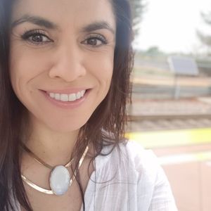 Meet your Posher, Elizabeth